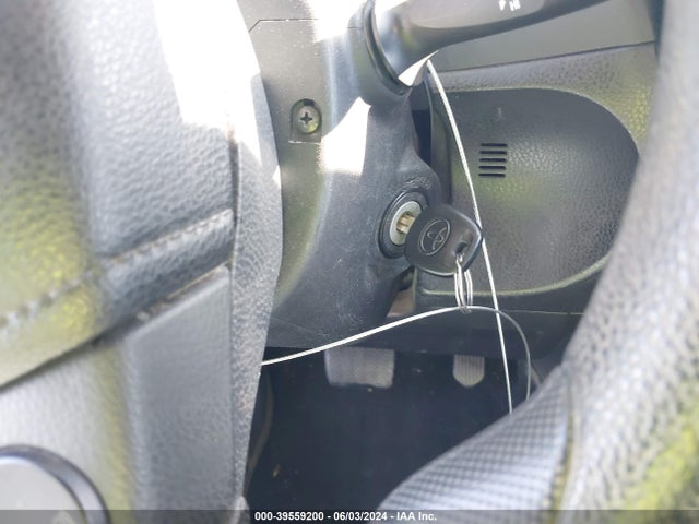 Toyota COROLLA L 2015 5YFBURHE7FP324059 Image 11