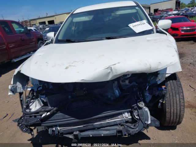 5N1AT2MV7JC831231 Nissan ROGUE S