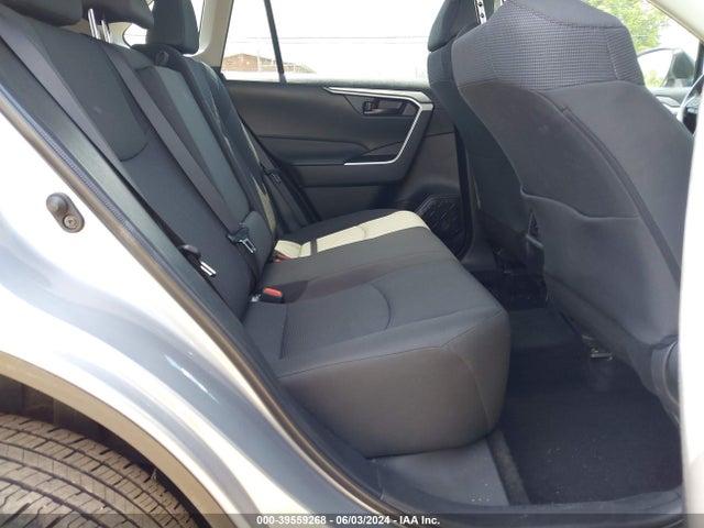 Toyota RAV4 LE 2024 2T3H1RFV9RC261550 Image 8