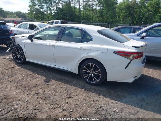 Toyota CAMRY SE 2018 JTNB11HK0J3029236 Image 3