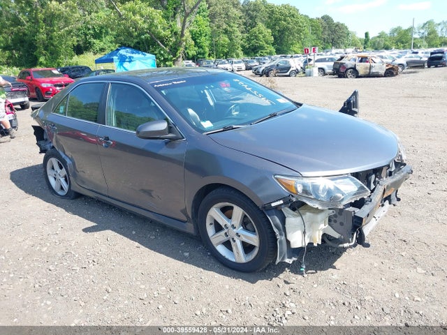 Toyota CAMRY SE 2014 4T1BF1FKXEU340290 Image 1