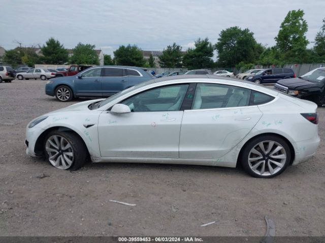 5YJ3E1EB6JF135663 Tesla Model 3 Long Range/performance
