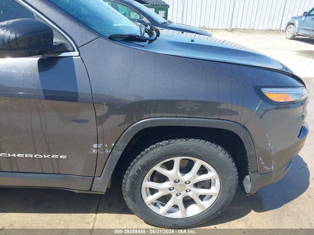 1C4PJMCS1HW590038 Jeep Cherokee Latitude 4x4