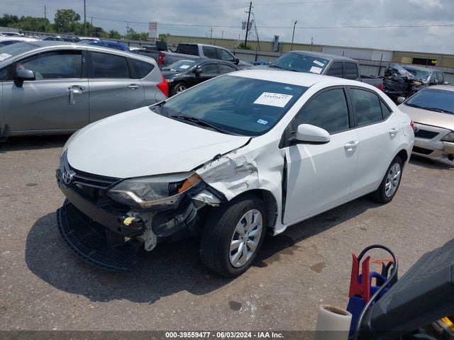 Toyota COROLLA LE 2016 5YFBURHE2GP568476 Image 2