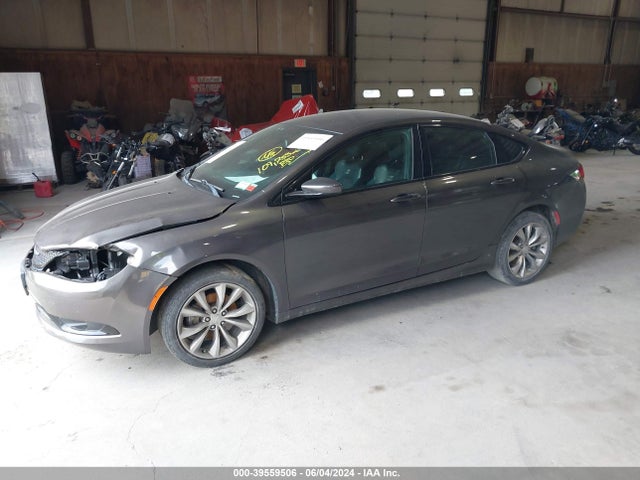 1C3CCCBB5FN760641 Chrysler 200 S