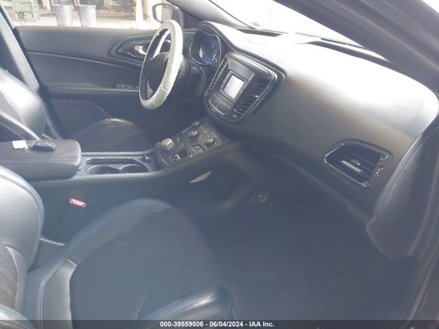 1C3CCCBB5FN760641 Chrysler 200 S
