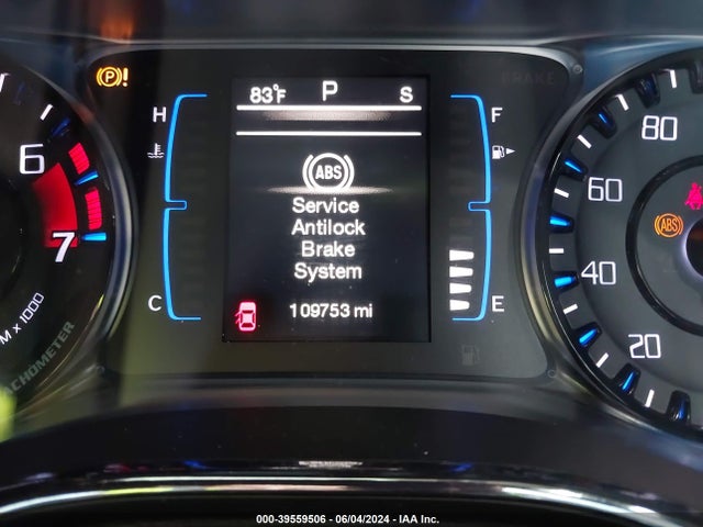 1C3CCCBB5FN760641 Chrysler 200 S