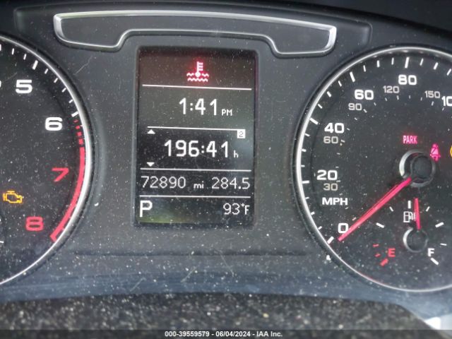 WA1ECCFS8HR012048 Audi Q3 2.0t Premium