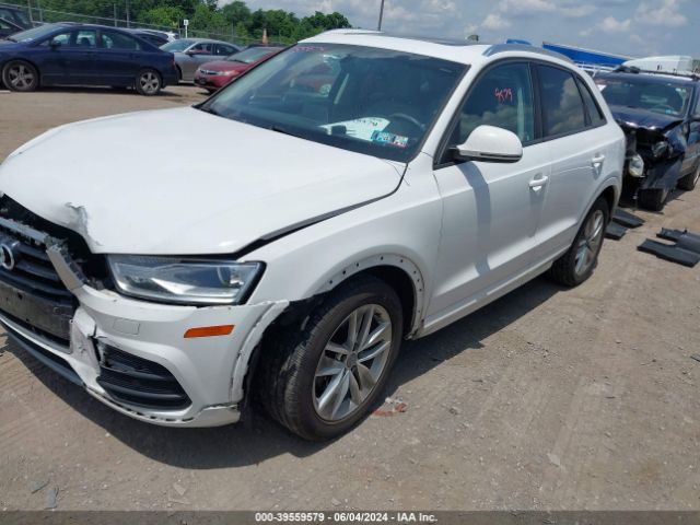 WA1ECCFS8HR012048 Audi Q3 2.0t Premium