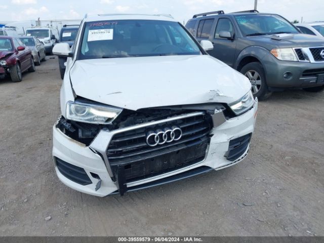 WA1ECCFS8HR012048 Audi Q3 2.0t Premium