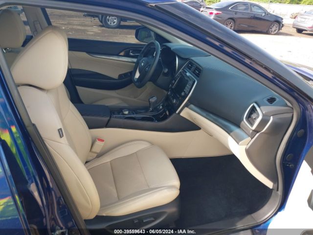 1N4AA6AVXKC366814 Nissan Maxima 3.5 Sv