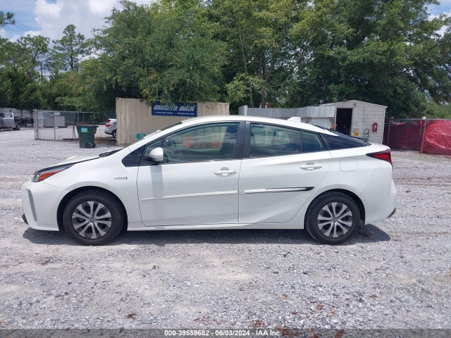 Toyota Prius Xle Awd-e 2020 JTDL9RFU1L3015708 Image 14