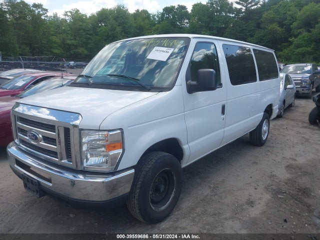 Ford E-350 Super Duty Xlt 2014 1FBNE3BLXEDA98152 Image 2