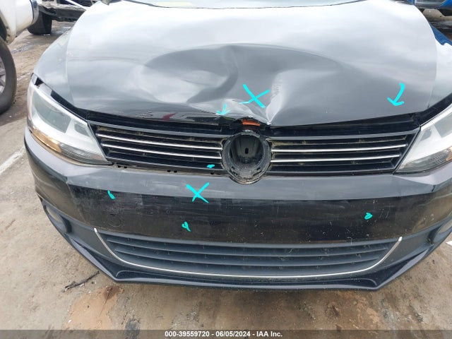 3VWL07AJ6EM211749 Volkswagen Jetta 1.8t Sel