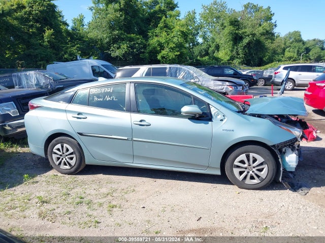 Toyota Prius Two Eco 2016 JTDKARFU6G3503965 Image 14