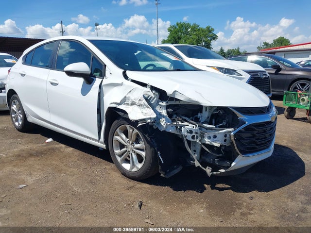 Chevrolet CRUZE LS 2019 3G1BC6SM9KS567749 Image 1