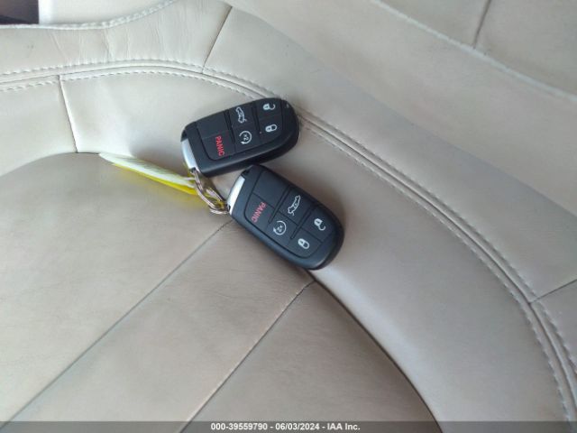 1C3CCCCG5FN510536 Chrysler 200 C