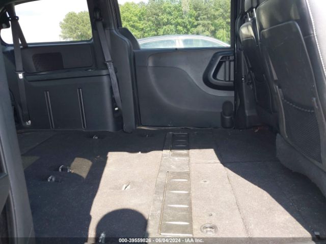 2C4RDGEG2KR661158 Dodge Grand Caravan Gt