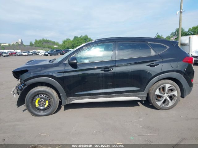 KM8J3CA27HU567206 Hyundai Tucson Value