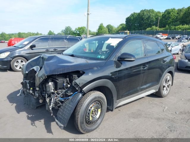 KM8J3CA27HU567206 Hyundai Tucson Value