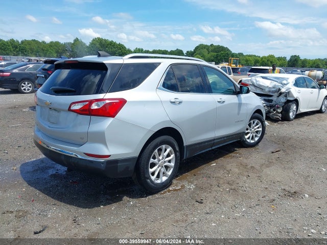 Chevrolet EQUINOX LT 2018 3GNAXJEV0JL384772 Image 4