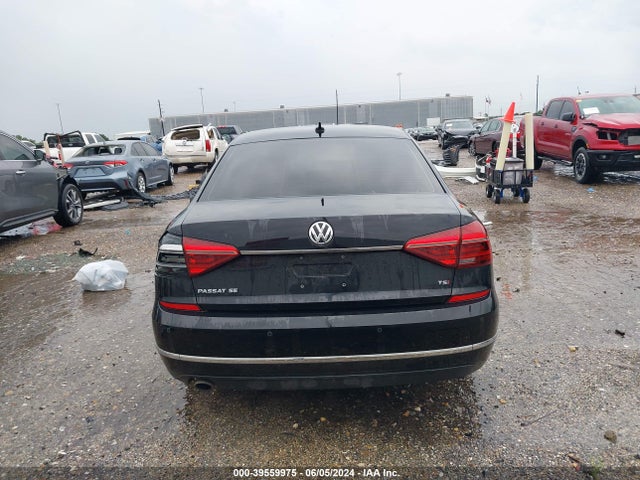 1VWGT7A39HC073320 Volkswagen Passat 1.8t Se