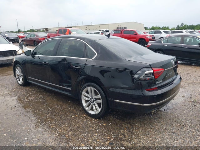 1VWGT7A39HC073320 Volkswagen Passat 1.8t Se