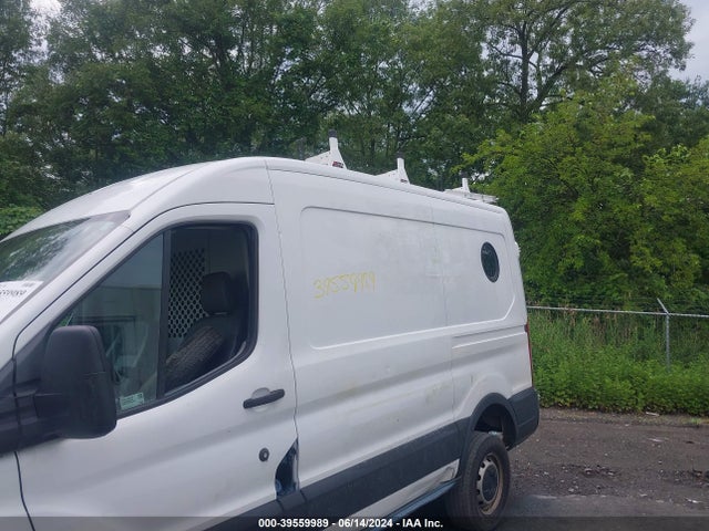 Ford Transit-250 2016 1FTYR1CG6GKB16759 Image 21