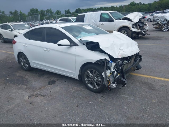 2018 5NPD84LF9JH335831 main image