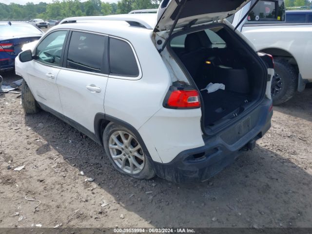 1C4PJMCS1FW594488 Jeep Cherokee Latitude