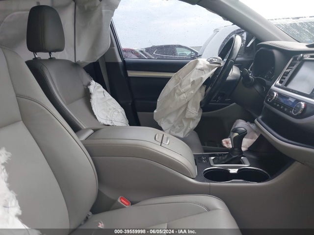 Toyota Highlander Xle 2019 5TDKZRFH8KS561966 Image 5