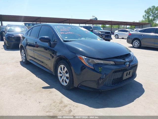 Toyota COROLLA LE 2022 JTDEPMAE5NJ194612 Image 1