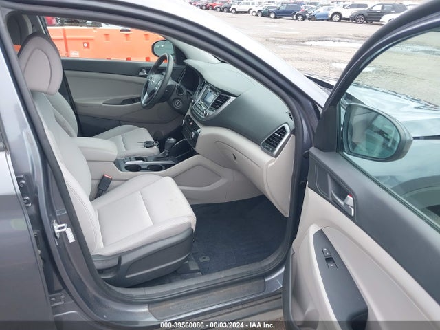 Hyundai TUCSON SE 2017 KM8J3CA45HU445560 Image 5
