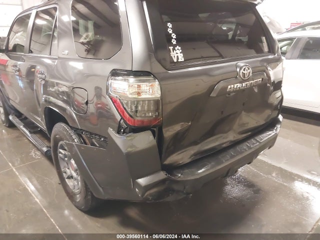 Toyota 4runner Sr5 Premium 2019 JTEBU5JR8K5715231 Image 6