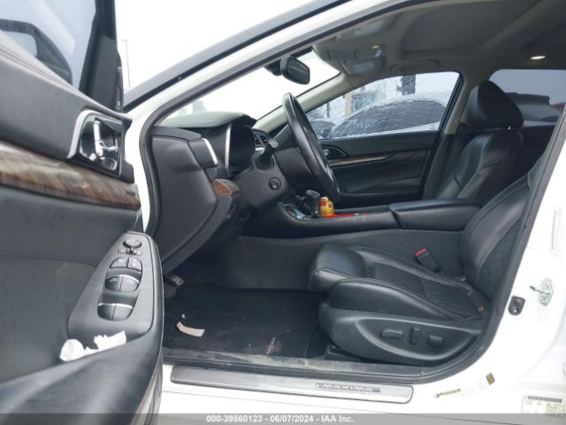 1N4AA6AP3HC375302 Nissan Maxima 3.5 Platinum