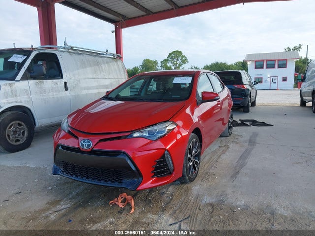 Toyota COROLLA SE 2017 5YFBURHE1HP582838 Image 2
