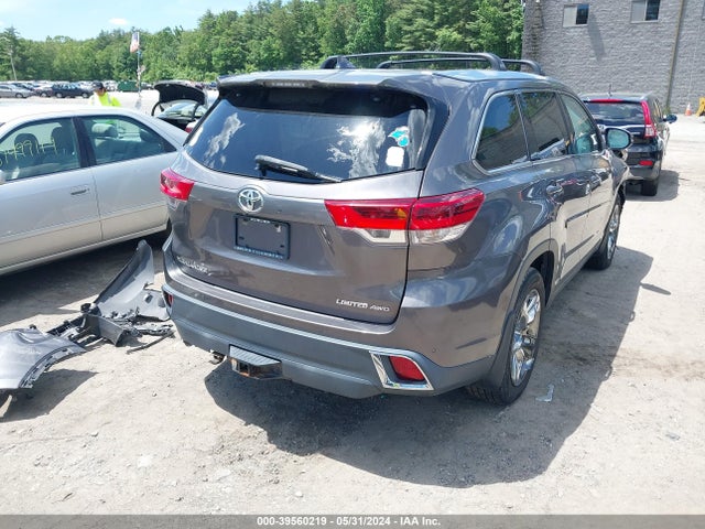 Toyota Highlander Limited Platinum 2017 5TDDZRFH2HS466451 Image 4