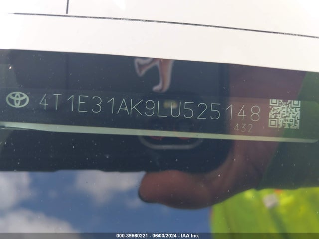 Toyota Camry Le Hybrid 2020 4T1E31AK9LU525148 Image 9