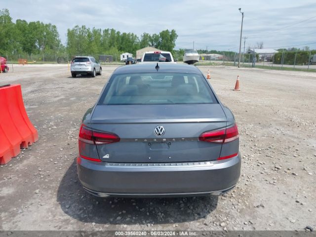 1VWSA7A34NC002635 Volkswagen Passat 2.0t Se