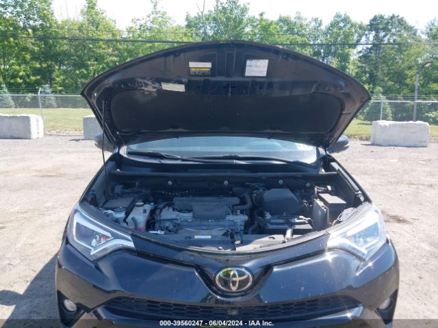 2T3JFREV9GW487555 Toyota RAV4 SE