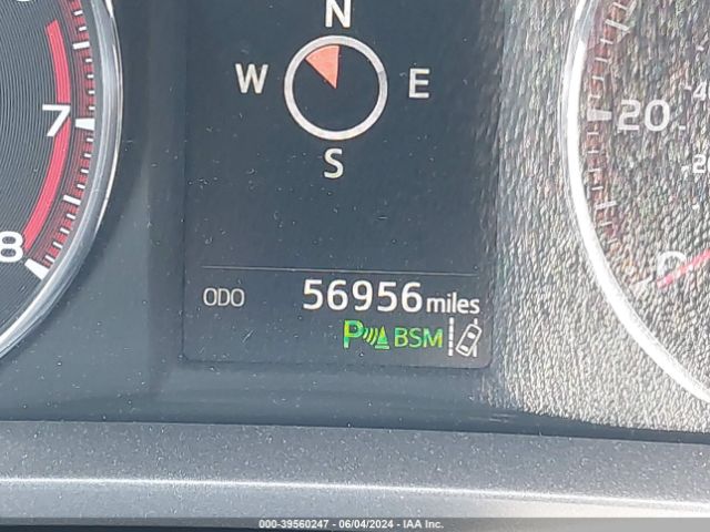 2T3JFREV9GW487555 Toyota RAV4 SE