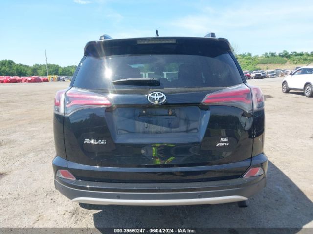 2T3JFREV9GW487555 Toyota RAV4 SE