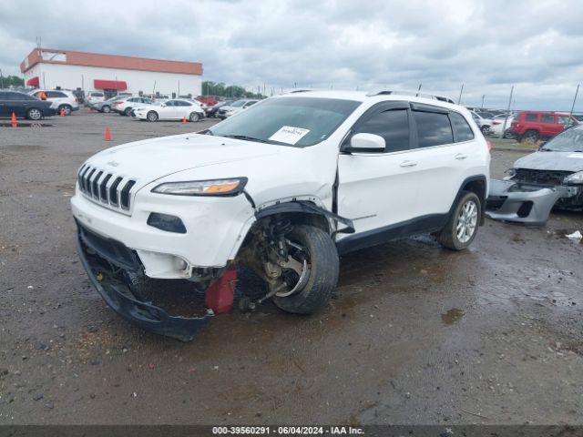 1C4PJLCB0JD551923 Jeep Cherokee Latitude