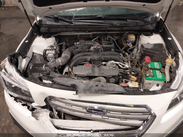 Subaru Outback 2.5i Limited 2015 4S4BSBNC4F3318546 Image 10