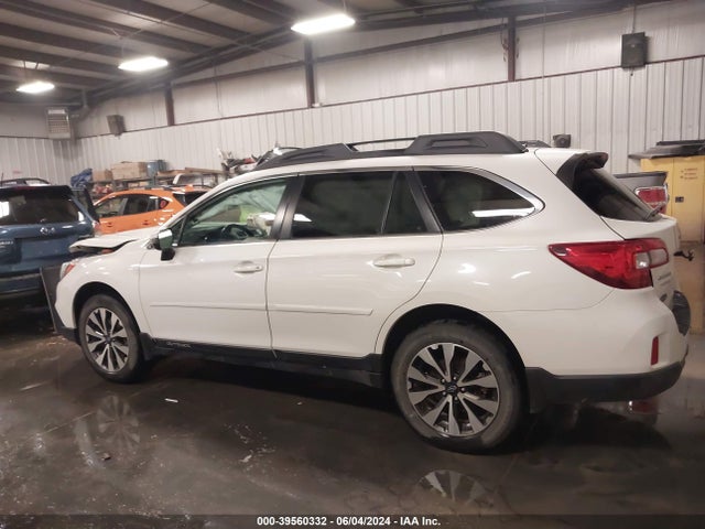 Subaru Outback 2.5i Limited 2015 4S4BSBNC4F3318546 Image 14