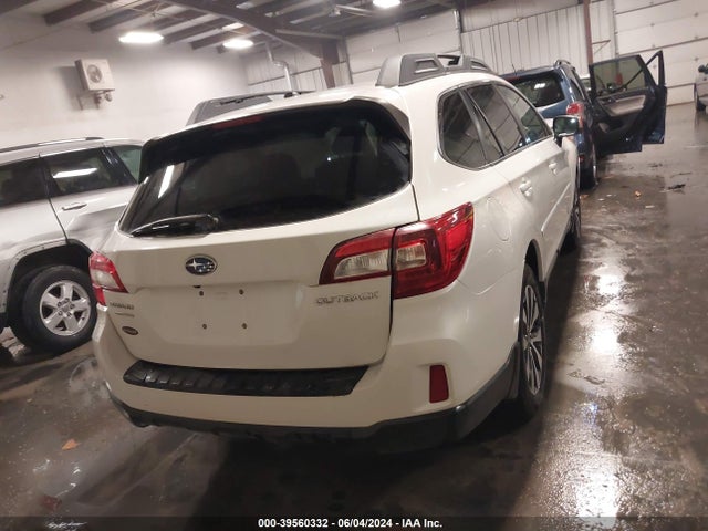 Subaru Outback 2.5i Limited 2015 4S4BSBNC4F3318546 Image 16