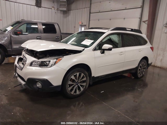 Subaru Outback 2.5i Limited 2015 4S4BSBNC4F3318546 Image 2