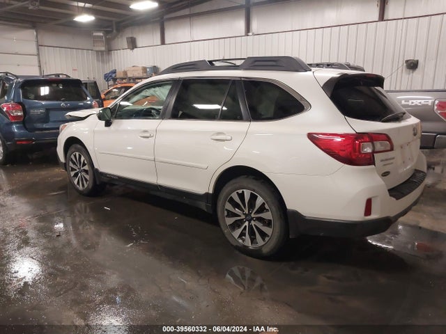 Subaru Outback 2.5i Limited 2015 4S4BSBNC4F3318546 Image 3
