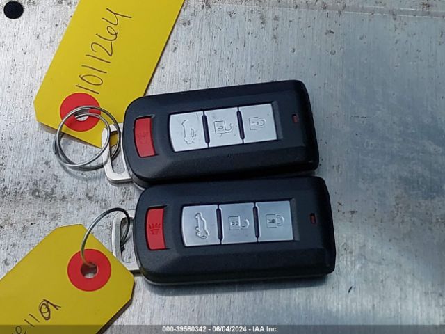 JA4AZ3A34GZ003147 Mitsubishi Outlander Sel