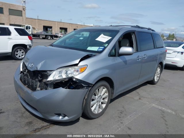 5TDDK3DC2ES085302 Toyota Sienna Xle 7 Passenger